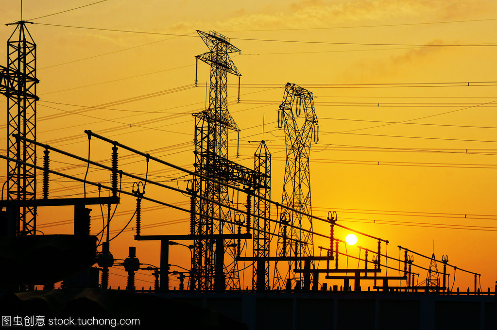 日出下的守護者 電力網(wǎng)絡(luò)變壓器站與電纜附件